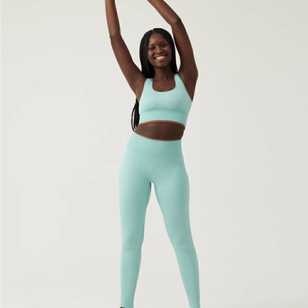 Outdoor Voices Women’s Seamless Rib 7/8 Leggings NWT